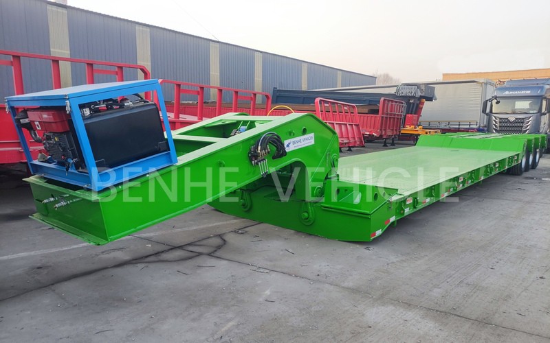 El remolque Lowboy desmontable con cuello de cisne de 60 toneladas BENHE se enviar&aacute; a Trinidad y Tobago