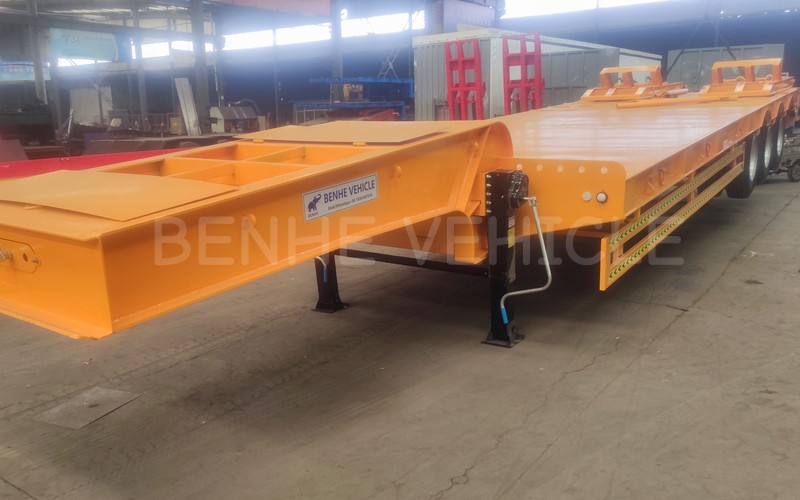 سيتم شحن مقطورة Lowbed ذات 3 محاور إلى إثيوبيا