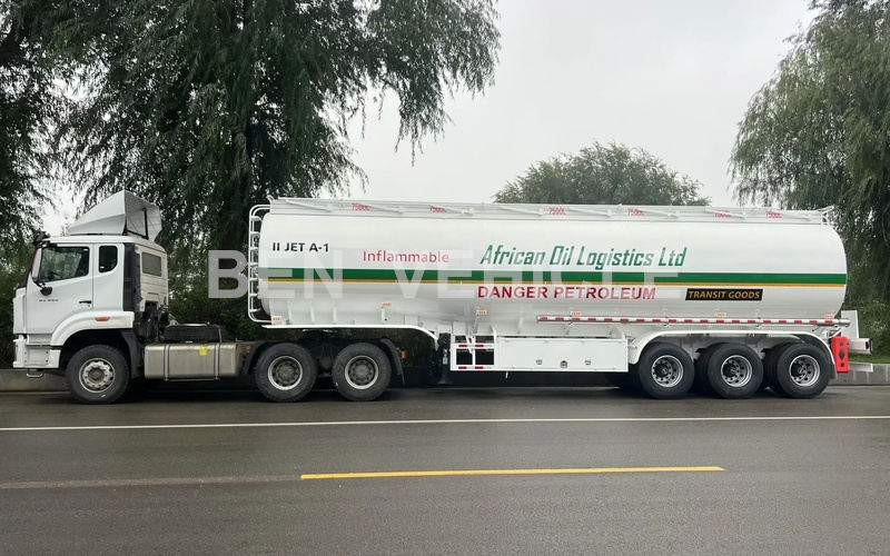 Remorque-citerne de carburant JET A-1 livr&eacute;e en Tanzanie